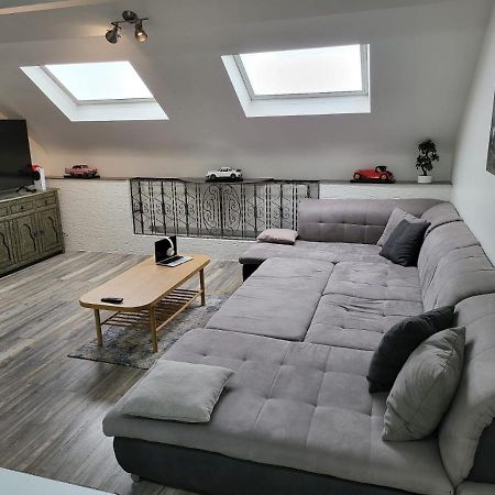 Duplex Elegant Situe A 1Min De La Gare Du Nord Apartment Брюксел Екстериор снимка